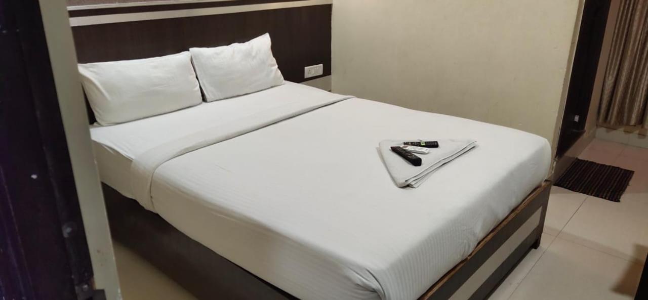 Hotel Bestend บังกาลอร์ ภายนอก รูปภาพ
